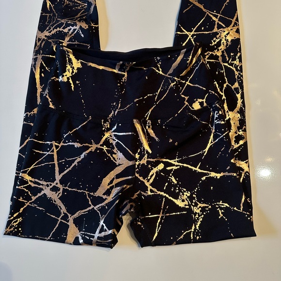 Beyond Yoga Lost Your Marbles High Waist Midi Legging XS Black & Rose Gold/Coppe - Picture 4 of 4